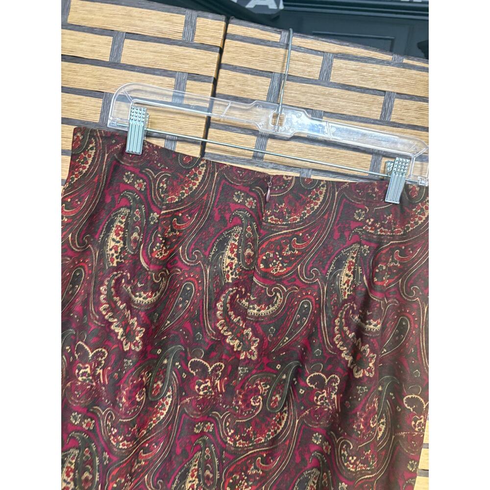Studio C Burgundy Sueded Paisley Midi Skirt Size 14 - Picture 4 of 9